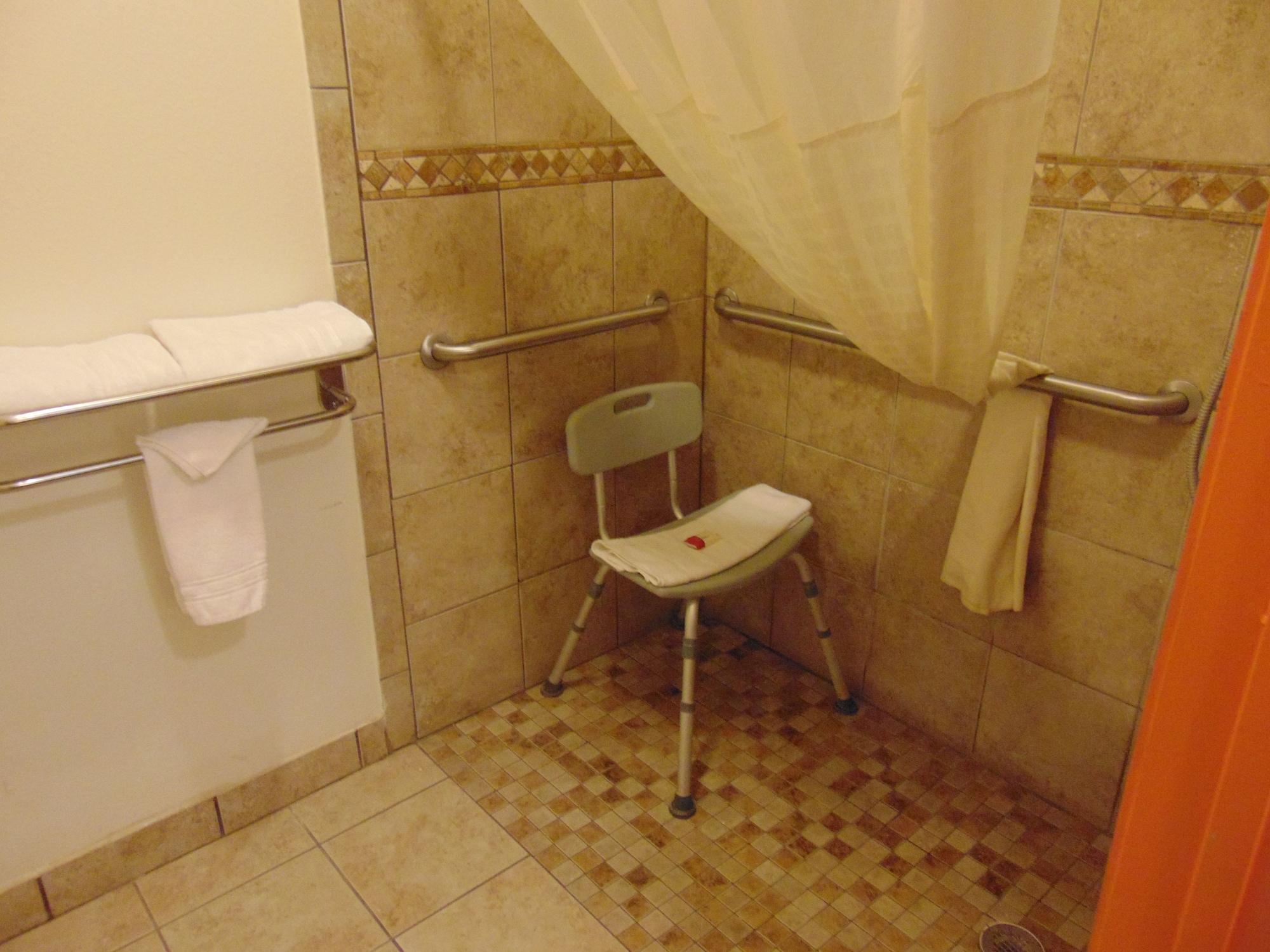 Howard Johnson By Wyndham Lubbock Tx Exterior foto